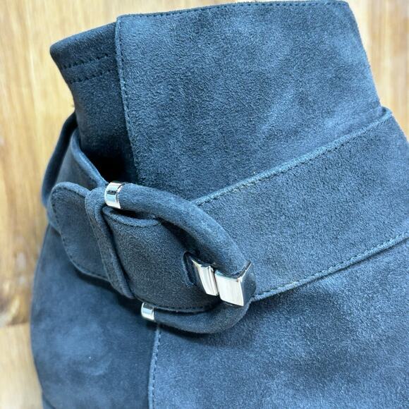 Aquatalia Phiona Gray Suede Almond Toe Heeled Ankle Boots 10.5 - Picture 8 of 11